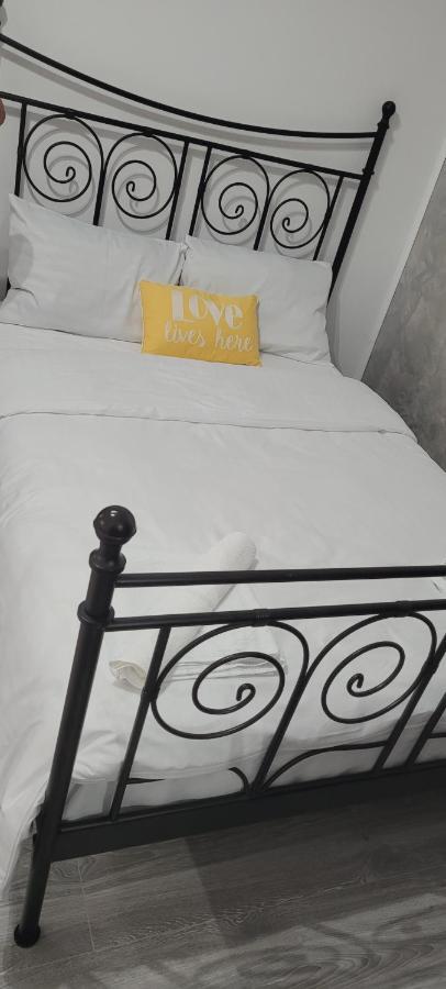 Andi 2-Apartament Băile Herculane Eksteriør bilde